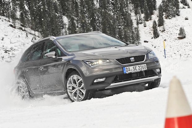 Egal, ob auf Asphalt, Schotter oder Schnee – der Seat Leon X-PERIENCE bietet Fahrspaß auf allen Wegen.