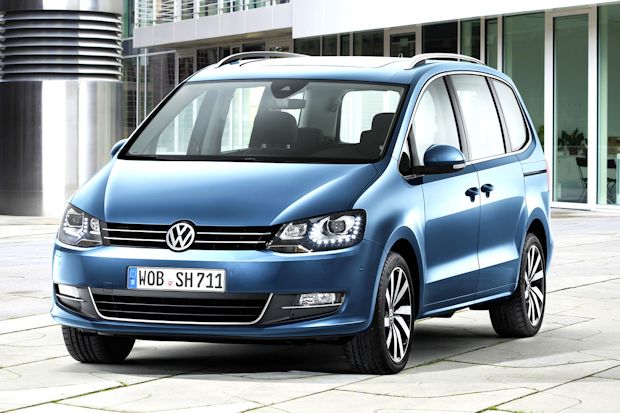 Die neuen TSI- und TDI-Motoren des Sharan wurden um bis zu 15 Prozent sparsamer.