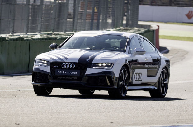 Fahrerlos umrundete ein Audi RS7-Konzeptauto den Hockenheimer Rennkurs in nur rund zwei Minuten.