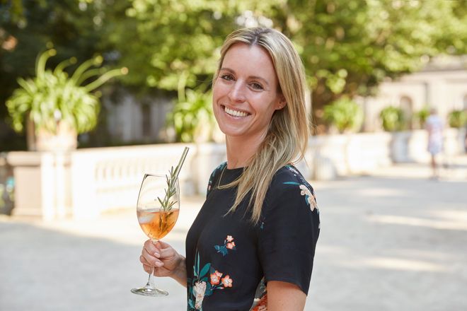 Sommer im Glas &ndash; alkoholfreie Aperitifs zeigen, dass entspannter Genuss auch ohne Promille funktioniert.