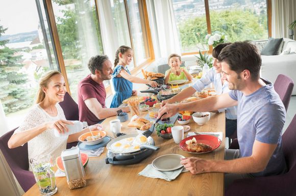 Zeit fürs Brunchen: Das reichhaltige und späte Frühstück bietet Anhängern herzhafter Speisen ebenso viel wie Naschkatzen.
