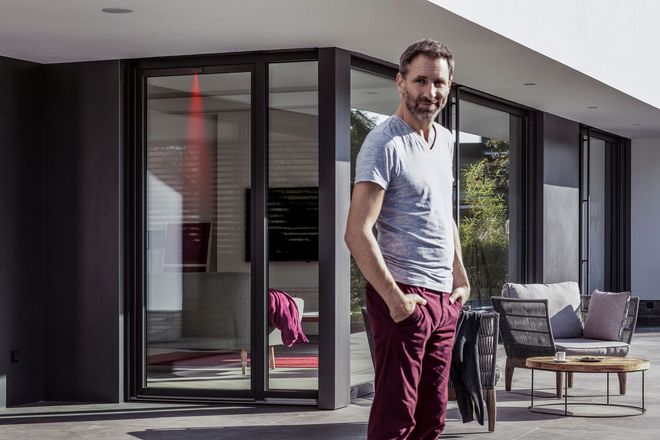 Mit einem Alarmsystem ist das Zuhause jederzeit gut geschützt.