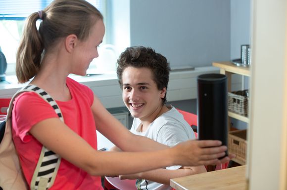 Digitale Technologie hat längst Einzug in die Kinderzimmer gehalten.