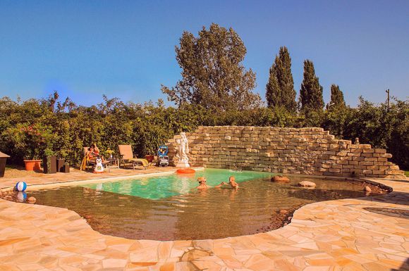 Ein eigener Pool im Garten sorgt auch im Alltag für ein wenig Ferienstimmung.