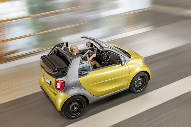 Das neue smart fortwo cabrio.