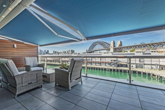 Elegant-urbane Trendtöne geben Markisen internationales Flair - gesehen in Sydney.