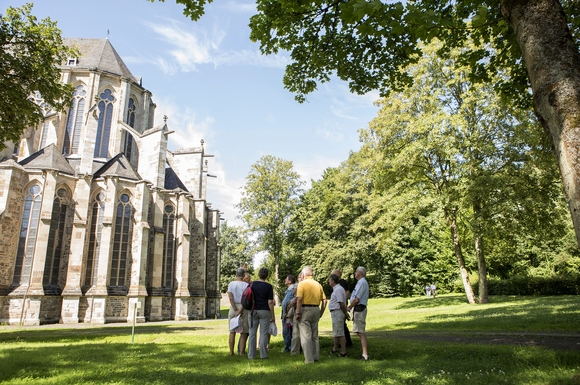 Während der Wanderwoche kann man bei einer geführten Tour den imposanten Altenberger Dom entdecken, er wird auch als "Bergischer Dom" bezeichnet.