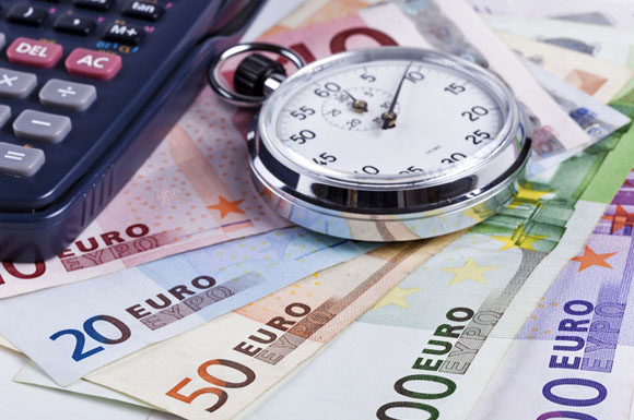 Die Zeit läuft: Für die Best Ager geht es darum, bis zum Rentenbeginn das Geld sinnvoll und rentabel arbeiten zu lassen.
