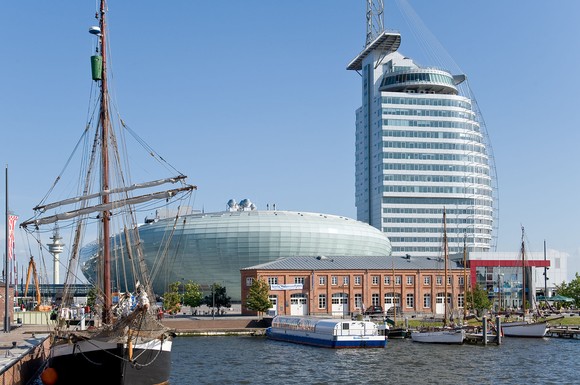 Volles Programm in den Havenwelten Bremerhaven: Direkt zwischen City und Weserdeich befinden sich drei attraktive Besuchsziele für Familien.