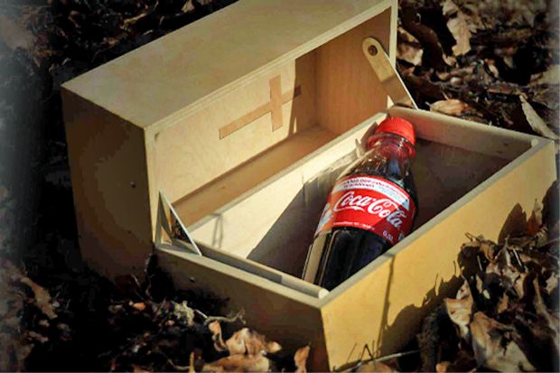 Coca-Cola will zwei seiner drei Mehrwegflaschen abschaffen, was Auswirkungen auf den Mehrweg-Anteil in Deutschland hat.