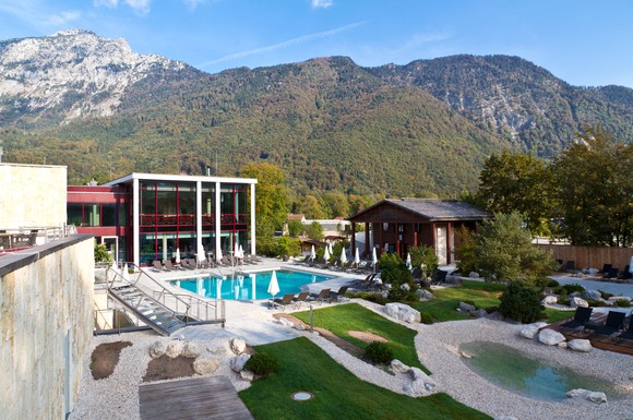 Die Gegend um Bad Reichenhall verfügt über zahlreiche Salz-Hotspots. Unter anderem sprudelt die heilkräftige Alpensole in der Rupertus Therme.