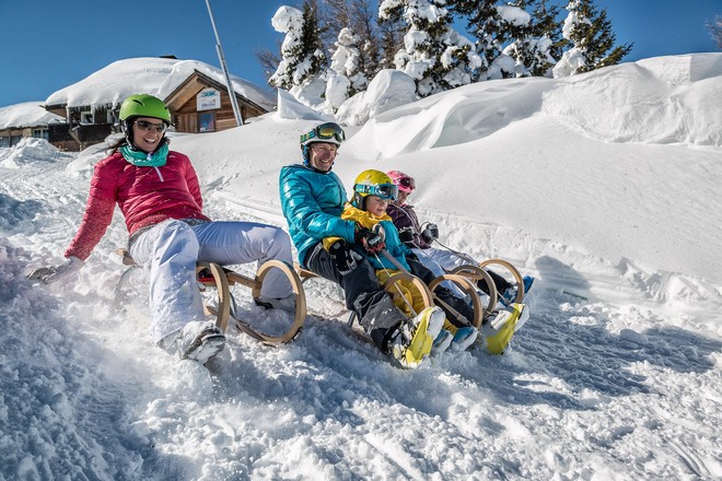 Winterurlaub mit Kindern: Spaß und Erholung für die ganze Familie.