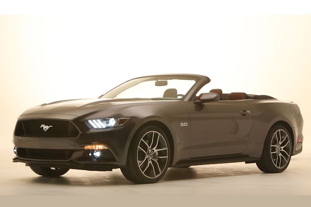 Der neue Mustang ist der europäischen Fahrweise angepasst, reichhaltig ausgestattet und kommt ab 35.000 Euro bis 46.000 Euro (Abb.) nach Deutschland.