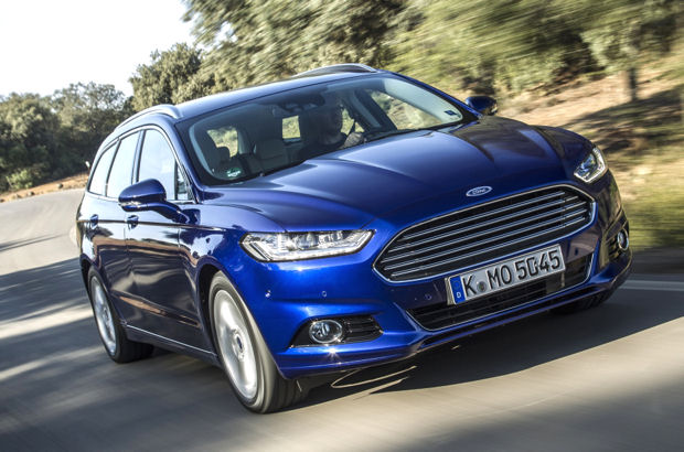 Ford macht den Geschäftskunden-Bestseller Mondeo 2.0 TDCi durch verlängerte Wartungsintervalle noch attraktiver.