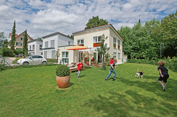 Das Familienhaus wird zur Heimat, wenn es den Ansprüchen von Groß und Klein in jeder Lebensphase gerecht wird.