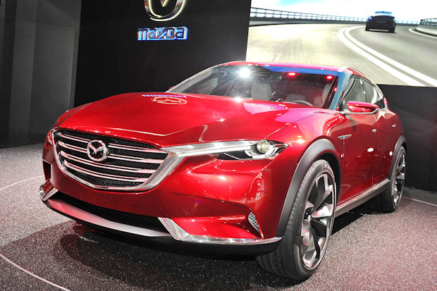 Mazdas Konzept-SUV Koeru zeigt mit flachem Aufbau und breiter Karosserie, wohin die neuen Modelle steuern.