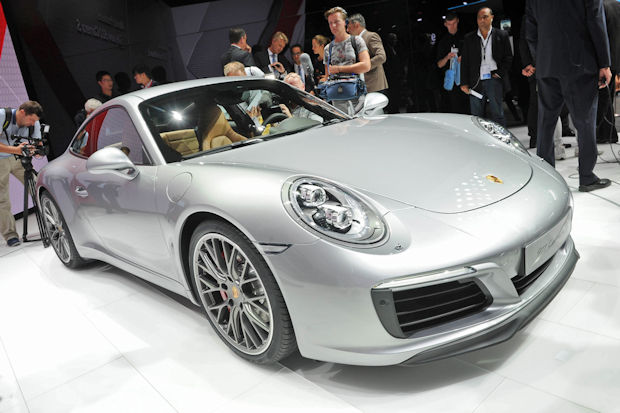 Der neue Porsche 911 Carrera.