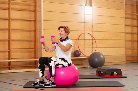 Sport hält auch im Alter das Herz-Kreislauf-System und die Muskulatur fit.
