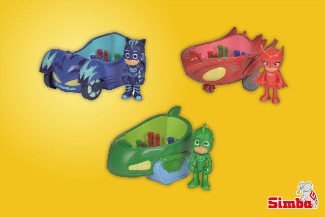 Mit ihren Fahrzeugen gehen die PJ Masks Pyjamahelden regelmäßig auf Verbrecherjagd. Im Rahmen des großen Osterkalender Gewinnspiels von Oster-Gewinnspiele.de verlosen wir mit freundlicher Unterstützung von Simba Toys einen Katzenflitzer, einen Eulengleiter sowie ein Geckomobil, jeweils mit der passenden Figur.