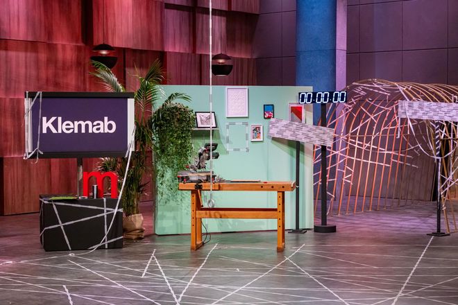 Das selbstklebende Ma&szlig;band wird am 09.03.2026 in der Show &bdquo;H&ouml;hle der L&ouml;wen&ldquo; bei VOX vorgestellt.