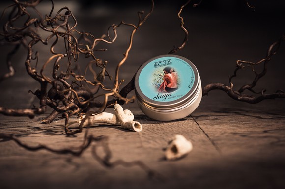 Naturkosmetik verwöhnt die Haut.