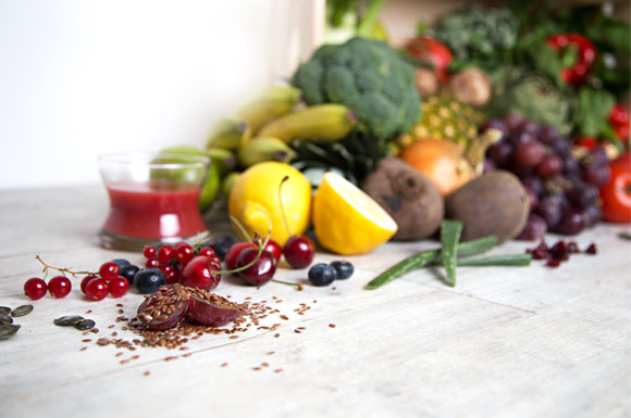 Von A wie Acerolakirsche bis Z wie Zinnkraut: Über 70 natürliche Lebensmittel wie Obst, Gemüse, Kräuter, Öle stecken in LaVita.