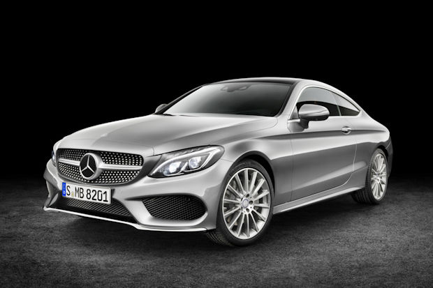 Das neue C-Klasse-Coupé soll sich verglichen mit dem Vormodell deutlich dynamischer fahren.
