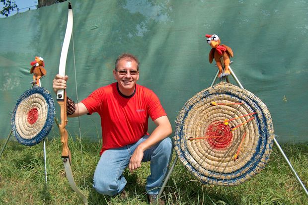 Das Kultspiel "Moorhuhnjagd" erlebt ein Comeback - als Freizeitvergnügen in der Nähe des Kletterwaldes "Forest4Fun" in Wiefelstede-Conneforde im Ammerland.