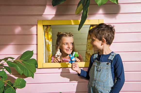Osterhasen-Theater: Mit den witzigen Fingerpuppen kann man sich lustige Geschichten rund ums Osterfest ausdenken.