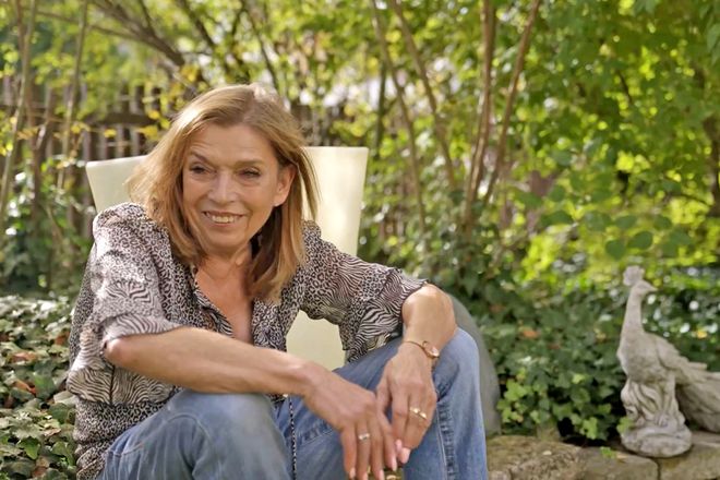 Brigitte K. bekam eine Medikamentenpumpe, die sie kontinuierlich mit einem Parkinson-Wirkstoff versorgt. Seitdem sind wieder viele Aktivitäten möglich, die vorher nicht mehr gingen.