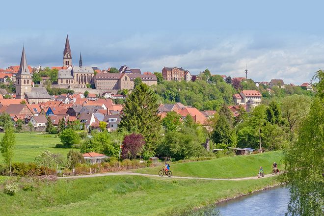 Direkt am Diemelradweg liegt Warburg, das "westfälische Rothenburg".