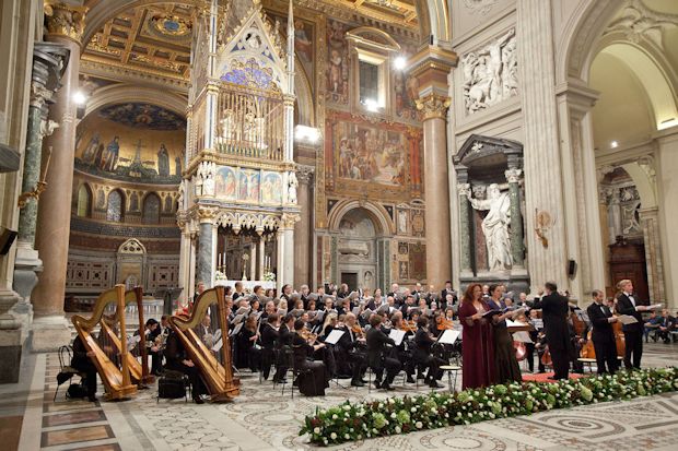 Sakrale Konzerträume: die päpstlichen Basiliken in Rom beim jährlichen Festival Internazionale di Musica e Arte Sacra.