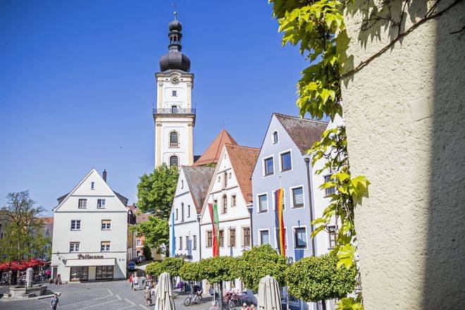Die barocke Kirche Sankt Michael in der Weidener Altstadt ist eine von 49 Simultankirchen in der Oberpfalz.