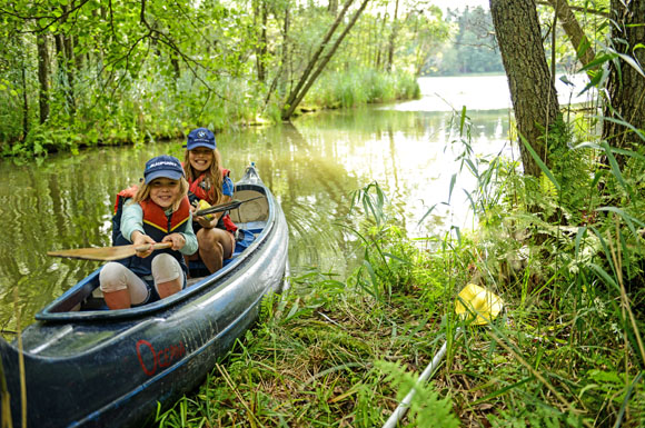 Spaß, Action und das gemeinsame Entdecken der Natur stehen bei den Abenteuer- und Wildnis-Camps der Naturschutzorganisation World Wide Fund for Nature (WWF) im Mittelpunkt.