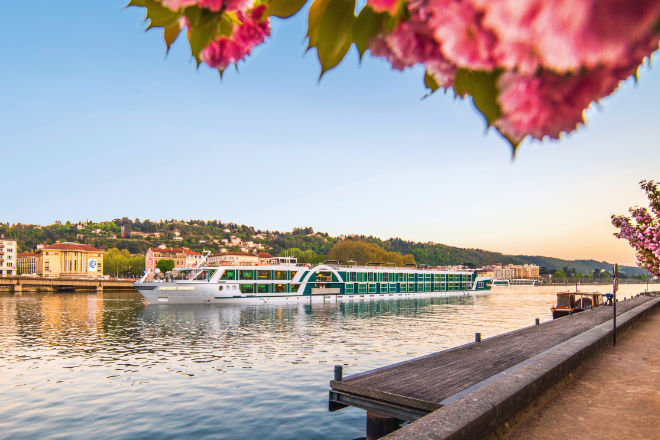Eine Flusskreuzfahrt ist für Einsteiger wie für Kenner ein Urlaub, bei dem Entspannung im Vordergrund steht.