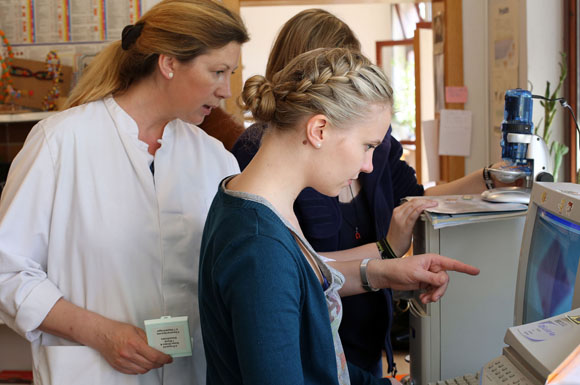 Im Rahmen des Projekts "Studica II" können sich Menschen ohne Abitur auf Hochschulniveau weiterbilden.