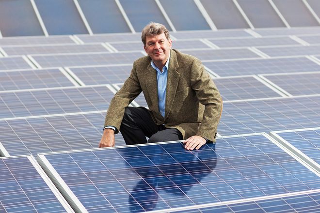 Für die Energieversorgung seiner Eis-Manufaktur setzt Olaf Höhn unter anderem auf Photovoltaik.