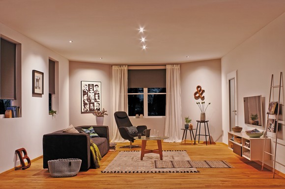 Elegant, unauffällig und langlebig: Einbauleuchten mit energiesparender LED-Technik ermöglichen eine Lichtinszenierung ganz nach eigenen Ideen.