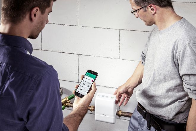 Auch der Wasserverbrauch lässt sich per App kontrollieren. Das hilft, Wasser zu sparen und schont gleichzeitig Umwelt und Geldbeutel.