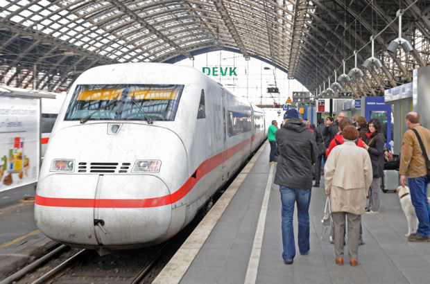 Die Warnstreiks der Lokführer erschweren vielen Berufspendlern den Weg zur Arbeit.