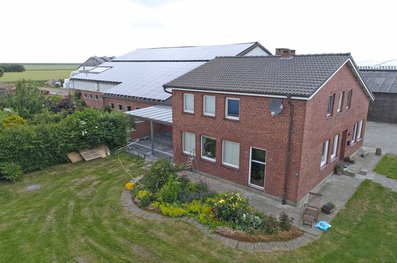Baujahr 1957, aber umfangreich modernisiert von 2006 bis 2019: Das Haus von Familie Nissen spart nun eine Menge Energie ein.