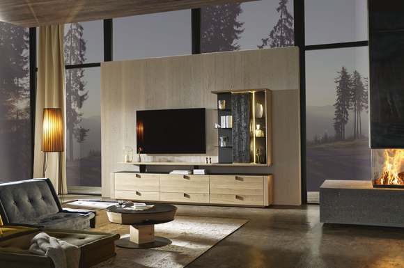 Das Naturmaterial Holz bringt Behaglichkeit ins Zuhause.